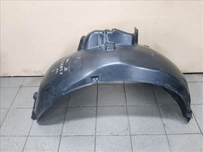 Audi A4 (8W B9) jobb első dobbetét 8W0821172F