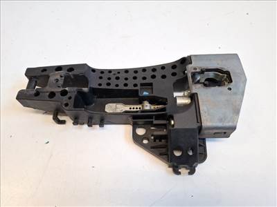 Audi A4 (8K B8) bal első kilincsfészek 8T0837885