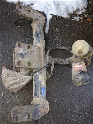 Opel Frontera A Vonóhorog