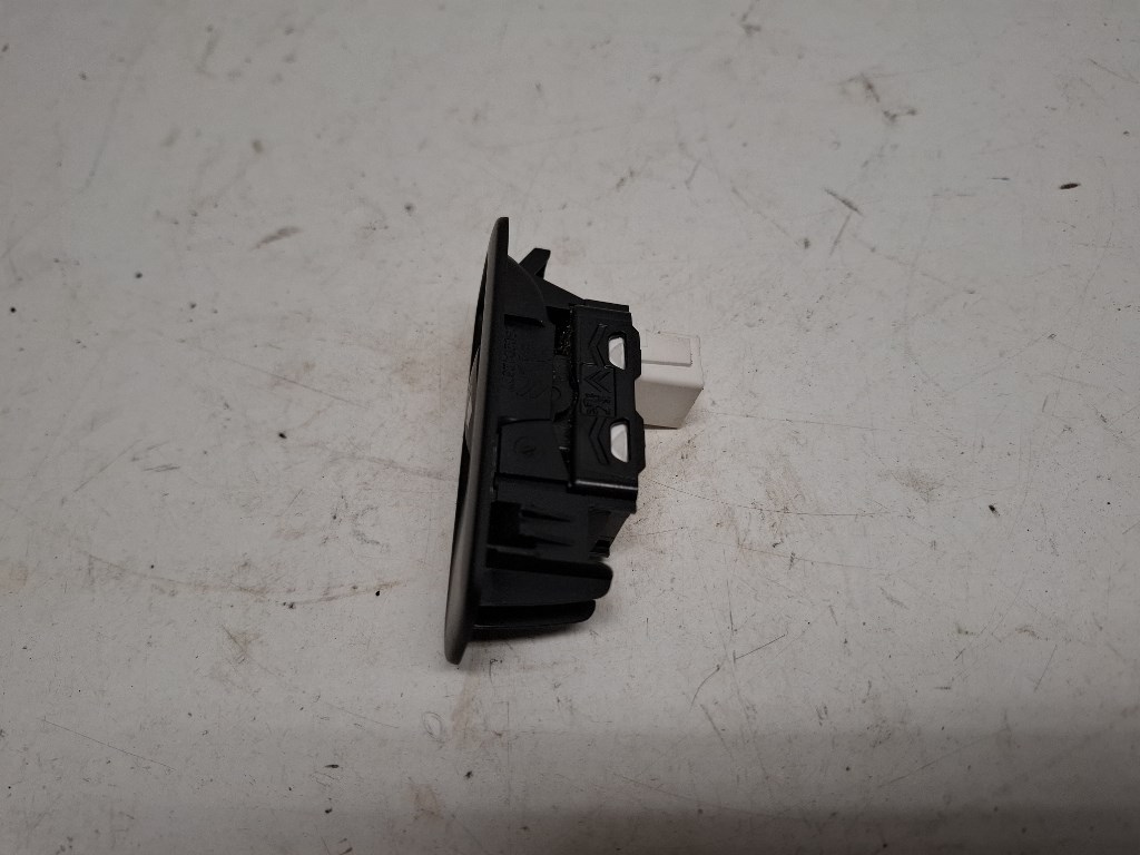 Citroen C4 grand picasso bal hátsó ablakemelõ kapcsoló 96762292ZD 2. kép