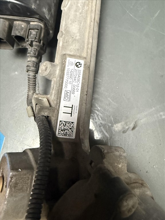 BMW 3-as sorozat G20/G21 elektromos kormánymü 5. kép