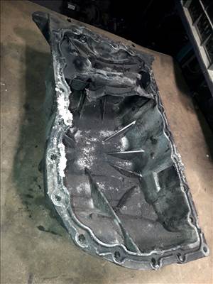 Renault Kangoo I Olajteknő