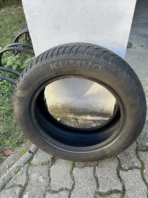  195/5515" használt Kumho téli gumi gumi 1. kép