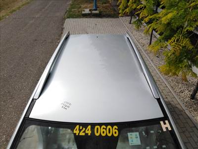 Kia Ceed kombi utastértető