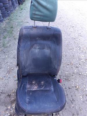 Suzuki Grand Vitara 05- Jobb Első Ülés