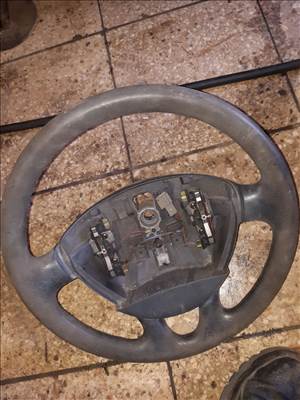 Renault Trafic Kormánykerék