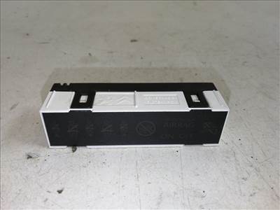 Opel crossland X  légzsák visszajelző 9818840980