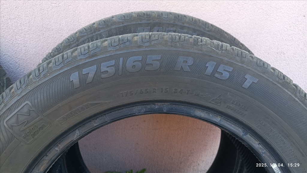  175/6515" használt Semperit téli gumi 5mm dot4417 175/65R15 4db 6. kép