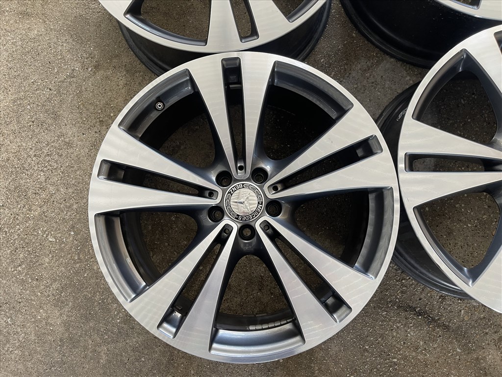 20-as, 5x112  újszerű gyári Mercedes alufelni 1. kép