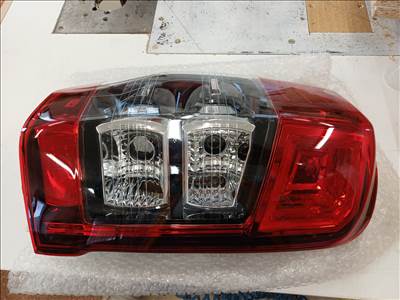 Mitsubishi l200 bal hátsó lámpa test, új 2021 től. mde429734