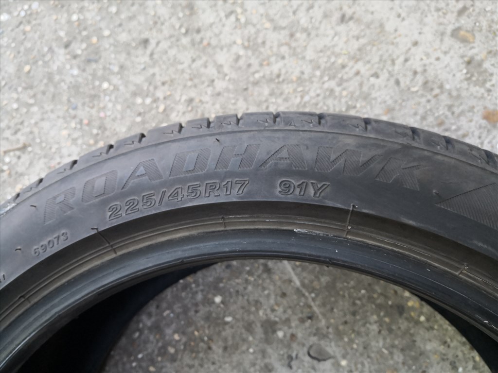  Firestone Roadhawk 225/45R17 - es nyári gumit keresek vennék 2. kép