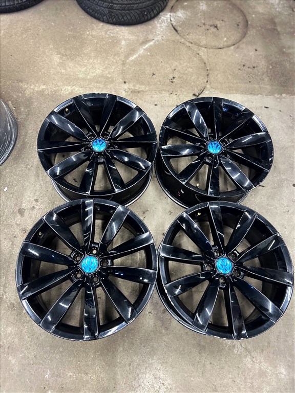  5x112 GYARI VW VOLKSWAGEN 19”felnik R19, 19 1. kép