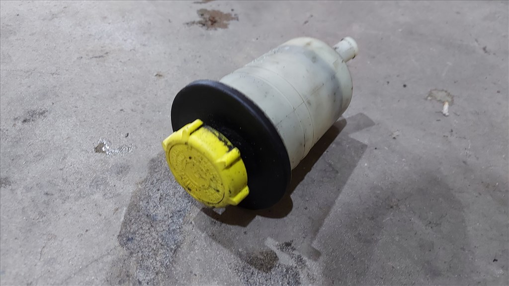 Ford Transit Tranzit MK6 MK7 Szervóolaj szervó olaj tartály kupak 7121  yc153r700aa 3. kép