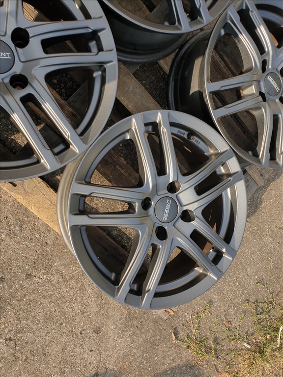 16" 4x108 Dezent 3. kép