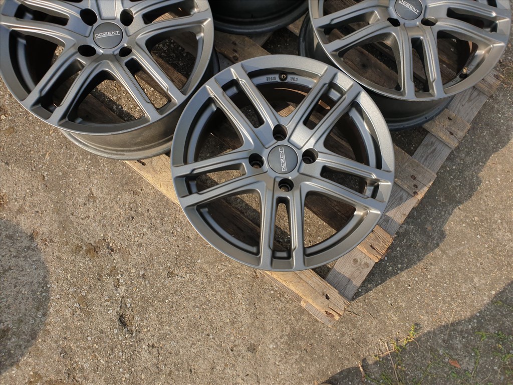 16" 4x108 Dezent 4. kép