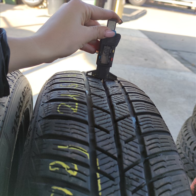  215/65 R17 Barum téli gumi 60000ft a 4db/202/ 4. kép