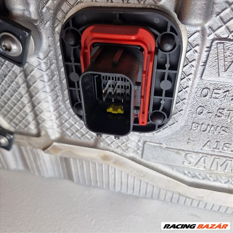 Audi Q7 (4M) 3.0 TDi e-tron Quattro 374 LE hybrid akkumulátor (HV akkumulátor) 4m0915100j 4m0915100ab 2. kép