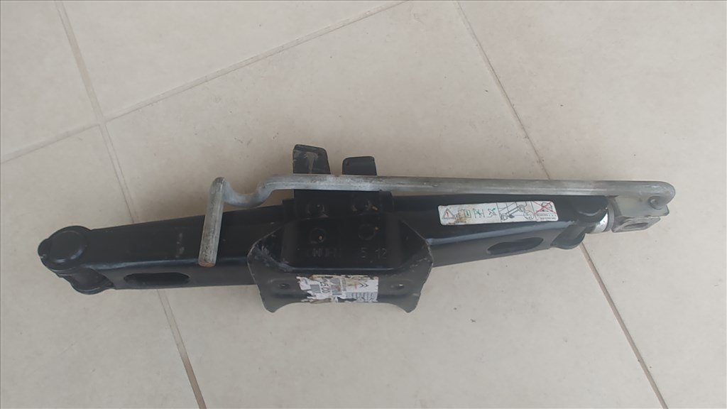 Peugeot Expert II Expert Jumpy Scudo 2007-2016 gyári emelő 6725c0 2. kép