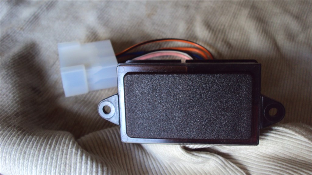 Lada 2104-2105 műszerfal ellenőrző kontroll lámpa 21053803010 1. kép