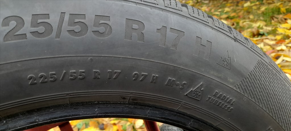  225/55R17 használt Continental téli gumi 2019es gyártású 2. kép