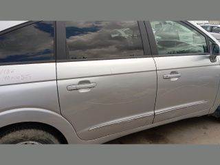 SsangYong Rodius Jobb hátsó Ajtó (Részeivel) *150242*