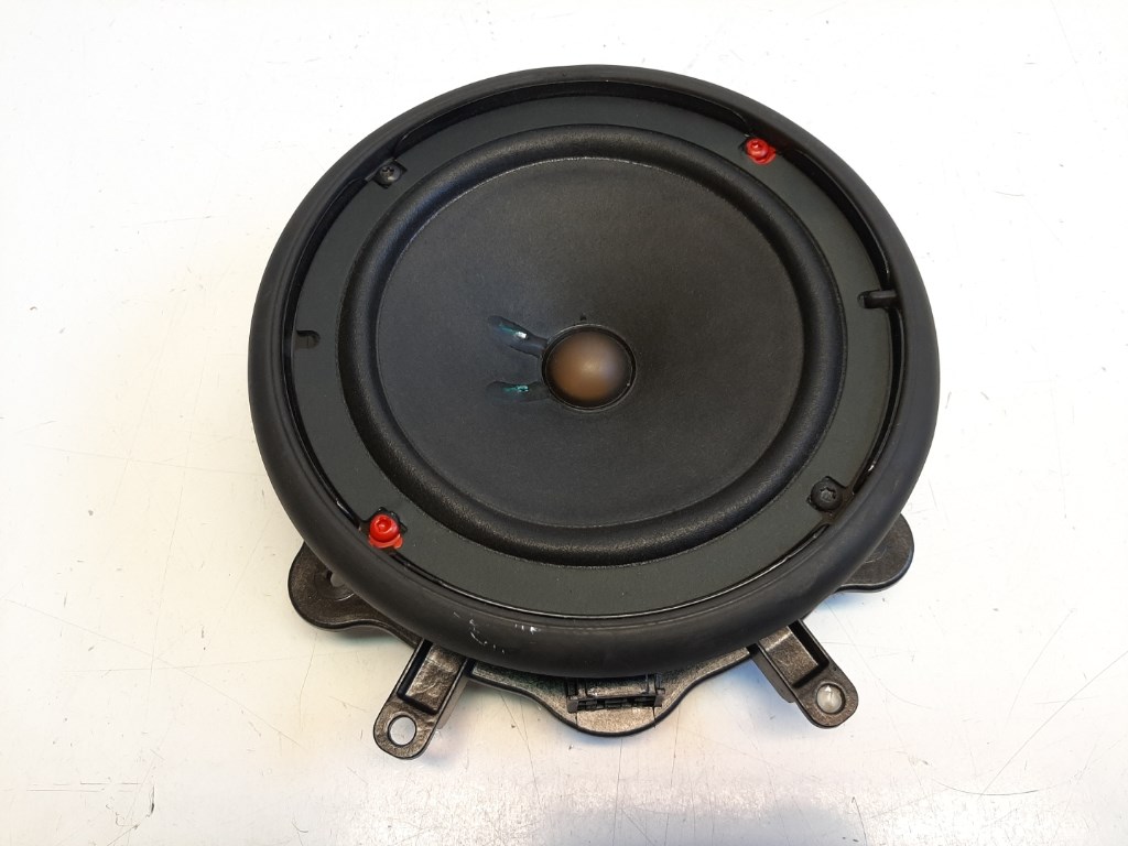 Audi A4 (8E B7) bal hátsó hangszóró 8E0035411A 1. kép