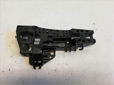 Audi A4 (8K B8) jobb első kilincsfészek 8T0837886B