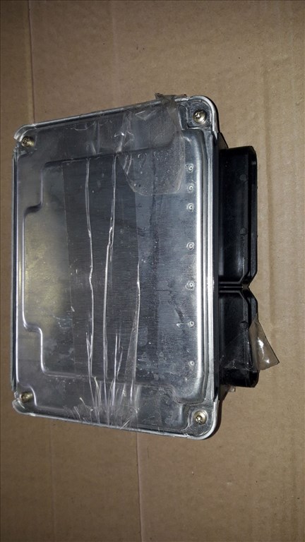 Audi A4 B6 Motorvezérlõ / ECU 038 906 019 FP 2. kép