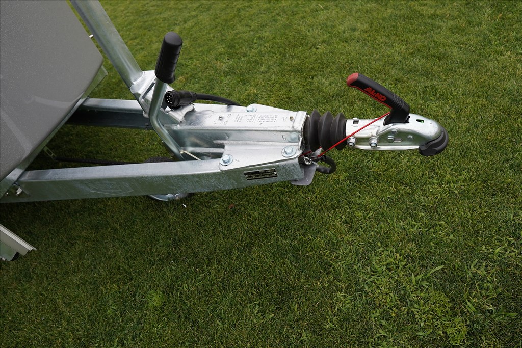 Új Böckmann lószállító utánfutó rendszámmal 5.789.000 Ft helyett 4.990.000 Ft 4. kép