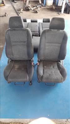 Toyota Avensis Ülés Garnitúra