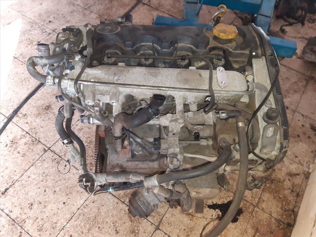 Opel Zafira B Z19DT Motor 1. kép