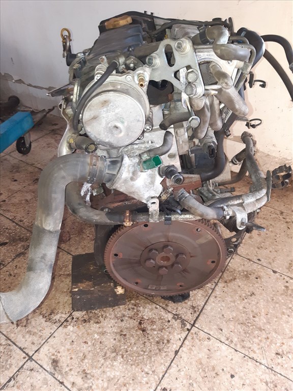 Opel Zafira B Z19DT Motor 3. kép