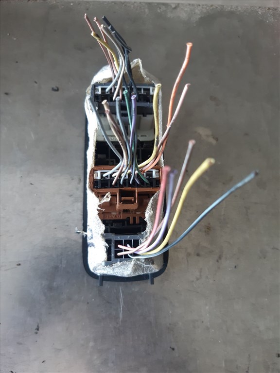 Renault Scenic Bal Elsõ Ablakemelõ Kapcsoló 2. kép