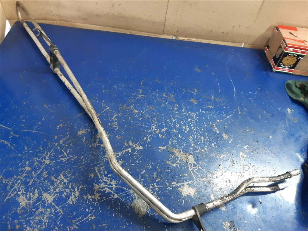 Audi A4 B7 Szervó Olaj Hûtõ Csõ 2. kép