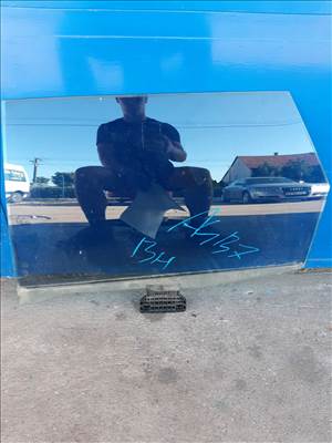 Audi A4 B7 Bal Hátsó Lejáró Ablaküveg