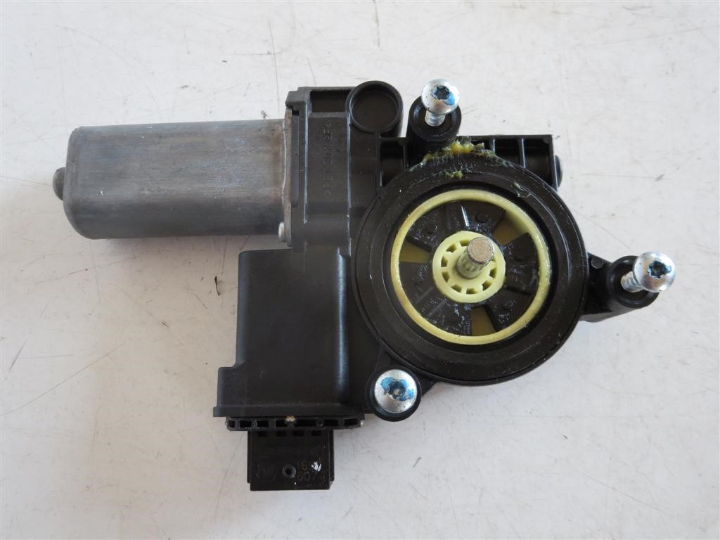 Opel Corsa D bal elsõ ablakemelõ motor 1. kép