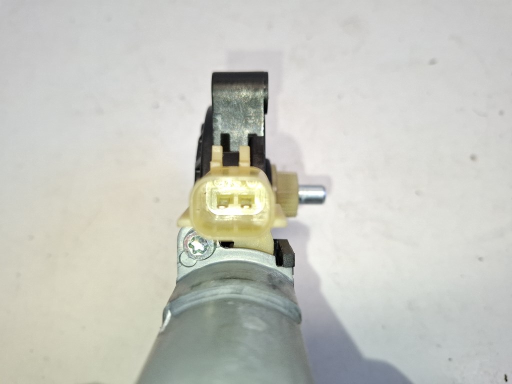 Opel Karl bal elsõ ablakemelõ motor 98820M2X10 F00S1W2099 4. kép