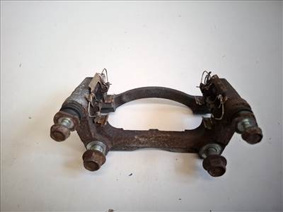 Renault Kadjar bal első féknyereg tartó