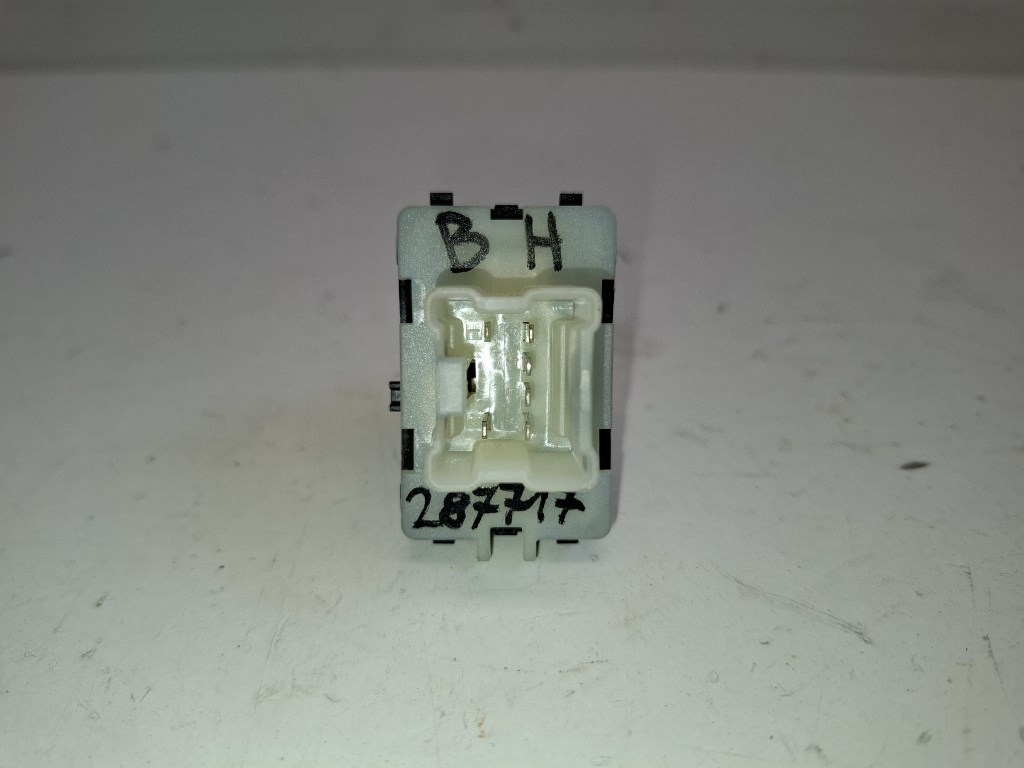 Renault Zoe bal hátsó ablakemelõ kapcsoló 254218614R 3. kép