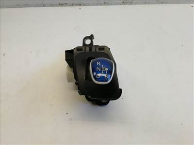 Toyota Prius Plus  váltókulissza