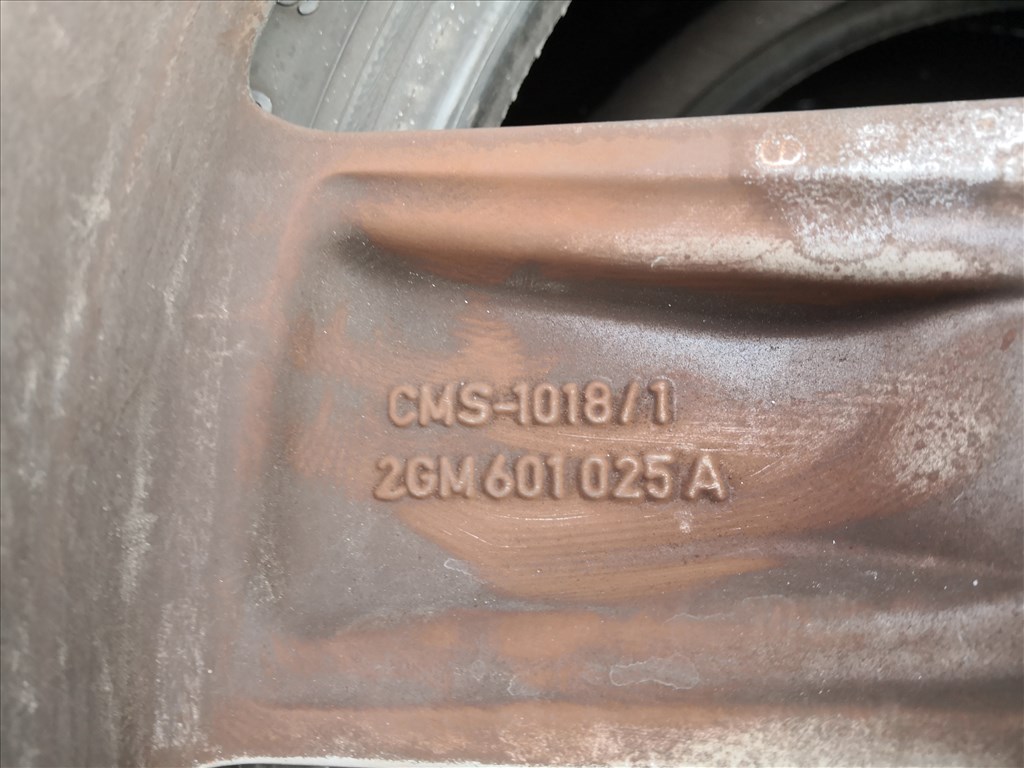 Volkswagen T-Cross gyári Skoda Kamiq Scala stb 17-es alufelni 1db 3. kép