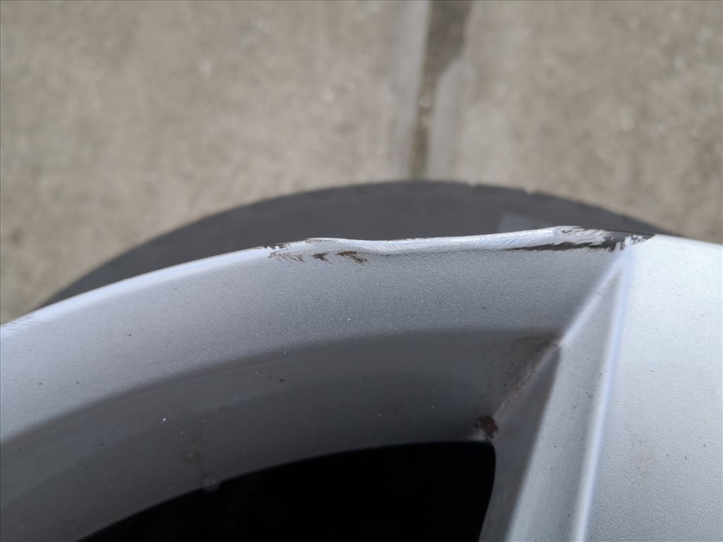 Volkswagen T-Cross gyári Skoda Kamiq Scala stb 17-es alufelni 1db 7. kép