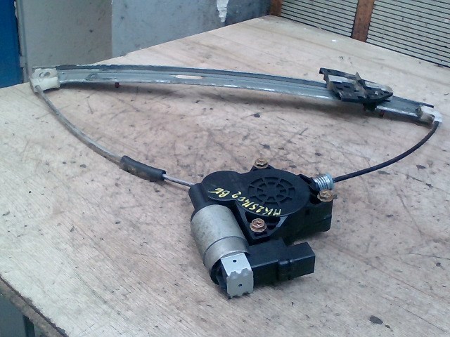 MAZDA 3 03.10-06.06 Bal első ablakemelő szerkezet elektromos 1. kép