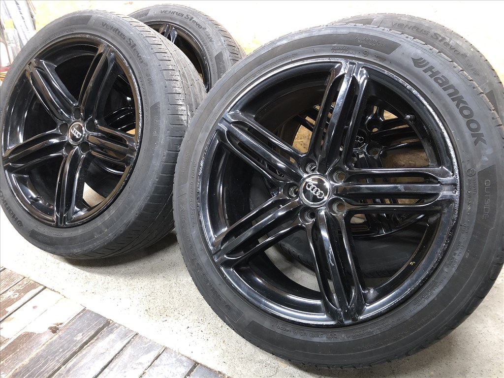 20 colos Audi Q5, A5, A6, A7, A8 alufelni fekete 20 col 13. kép