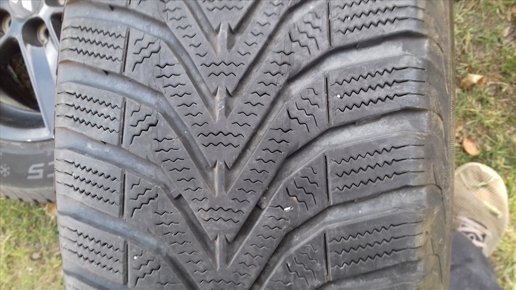  5x114.3 lyukosztású 6,5J 16" használt (gyári felni) alufelni Mitsubishi Kia Hyundai Mazda stb. 7. kép