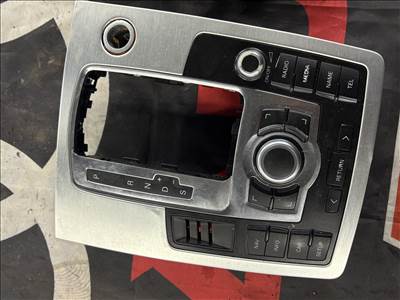 Audi Q7 (4L) navigáció vezérlő elektronika, mmi panel