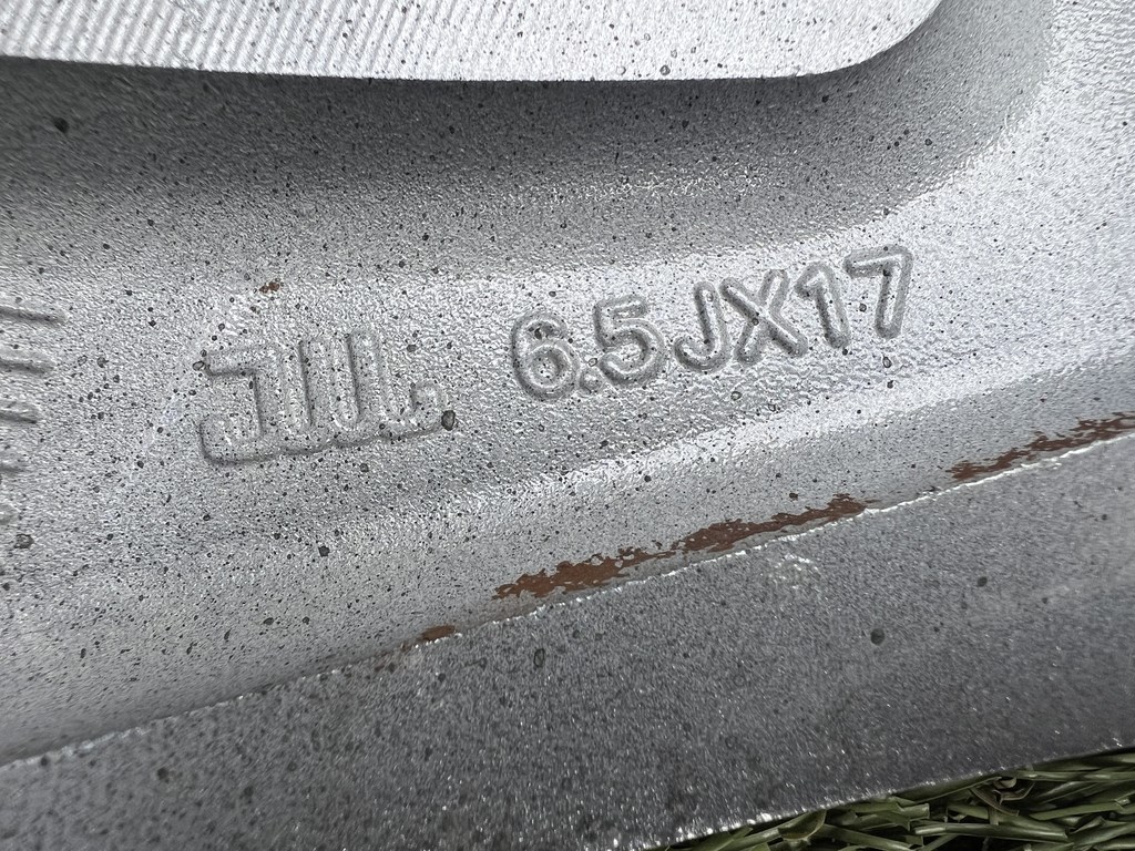 5x114.3 17" Kia Sportage gyári alufelni 6,5Jx17h2 ET40 7. kép