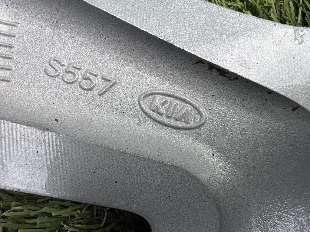 5x114.3 17" Kia Sportage gyári alufelni 6,5Jx17h2 ET40 9. kép