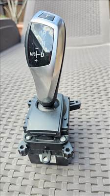 BMW  i-drive  -  automata öv