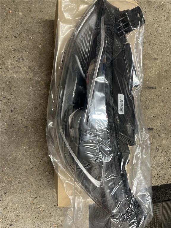 Ford Focus Mk4 full led fényszóró  jx7b13e017cj 3. kép